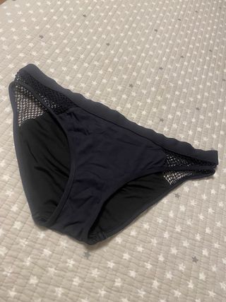 Braguitas bikini Calzedonia roja y negra!!!!