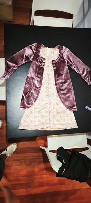 Traje medieval niña 3-4 años