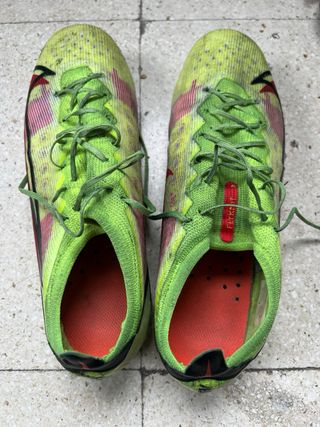 Botas fútbol Nike - Talla EU44