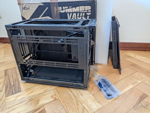 Nox Hummer Vault (SAMA IM01) - Caja PC