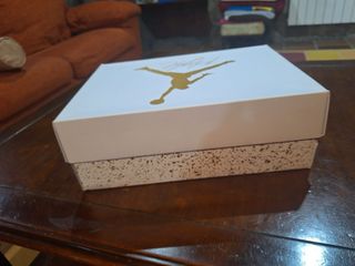 Zapatillas Nike Air Jordan 4 Retro usadas 2 veces 