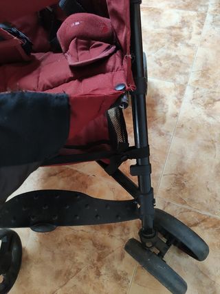 Silla paseo bebé roja marca Jane nanuq XL