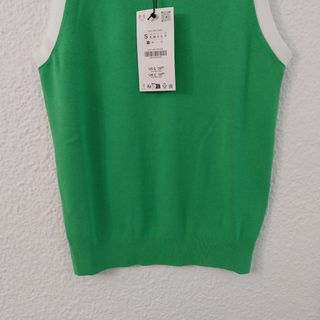 Top Zara verde nuevo