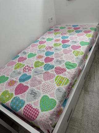 Colcha infantil corazones