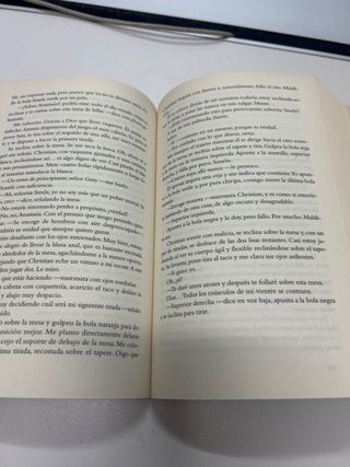 Cincuenta sombras más oscuras (Trilogía cincuen...