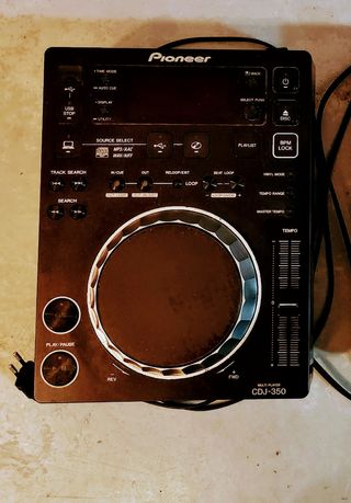 Pioneer CDJ-350: Reproductor Multimedia