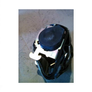 Cinturon seguridad trasero central Peugeot