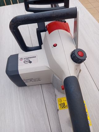 Motosierra eléctrica Strewins 1800W