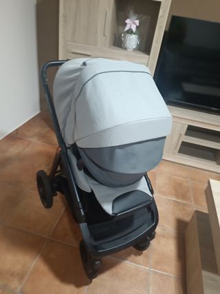Passeggino Inglesina Aptica XT Trio - Grigio