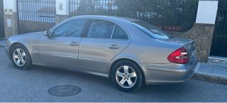 Mercedes-Benz Classe E (214) 2003