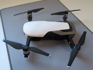 DJI Mavic Air 1 - Drone con 3 baterías