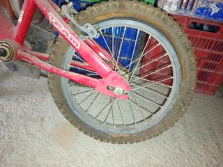 Bicicleta original Hot Wheels de 16 pulgadas