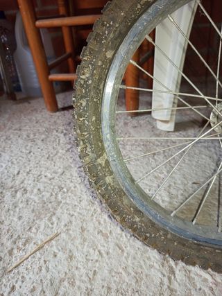 Bicicleta original Hot Wheels de 16 pulgadas