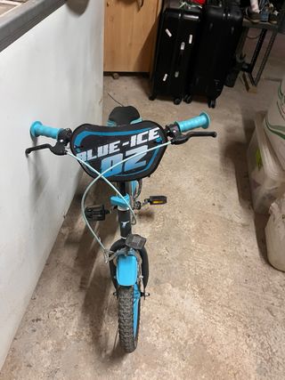 Bicicleta Chico 20,bicicleta blanca 15,azul 25