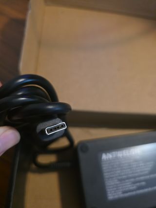 Cargador MSI 330w - Portátil