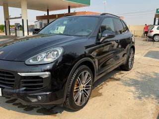 Porsche Cayenne 2014