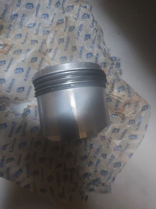 Pistones Mini 850: 4 unid. Sobrenedida . MAHLE.