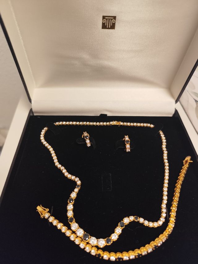 Collar, pendientes y pulsera Galería del Coleccion