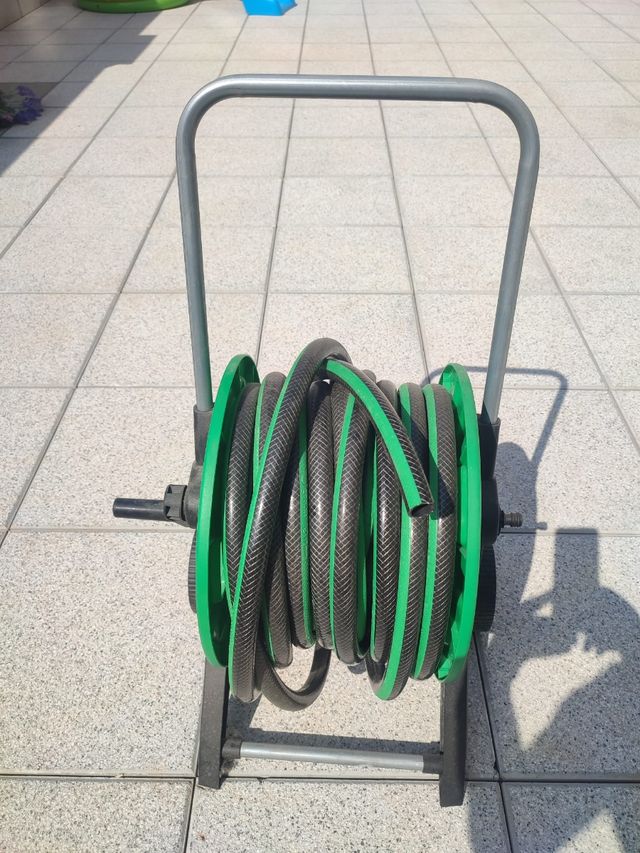 Manguera 15m + Carro Porta-Mangueras