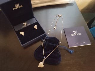 Conjunto Swarovski corazón plata