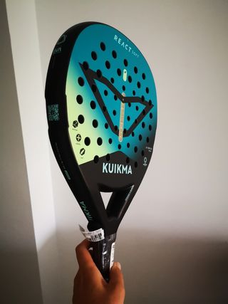 Pala padel por estrenar