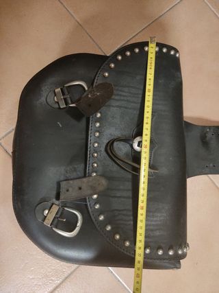 Alforjas cuero moto custom