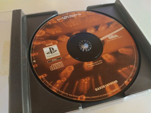 Need for Speed Hot Pursuit - PSX