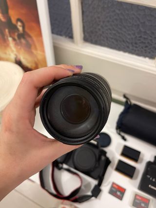 Cámara Canon EOS 7D + accesorios