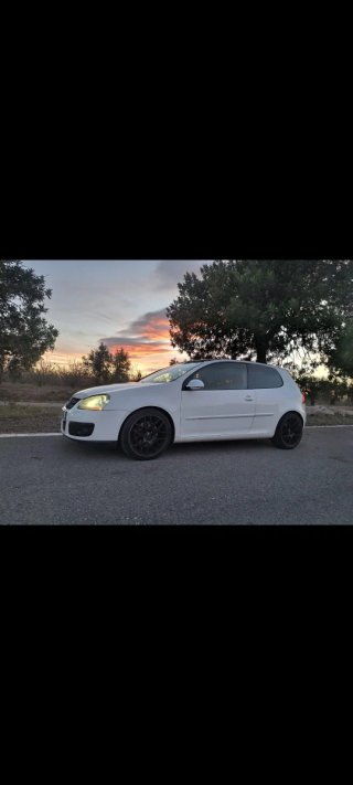 Volkswagen Golf GT TSI 170cv