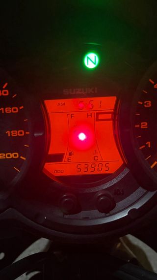 Suzuki V-Strom 650cc - Moto