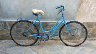 Bicicleta antigua cuadro hierro marca Bh