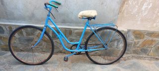 Bicicleta antigua cuadro hierro marca Bh