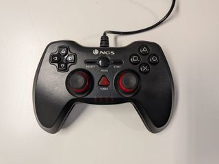Pack 13 Mandos Gaming (Trust CX-24 + NGS Gamepad) 