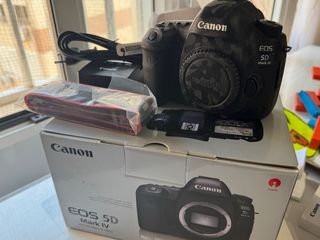 Canon EOS 5D Mark IV - Solo cuerpo