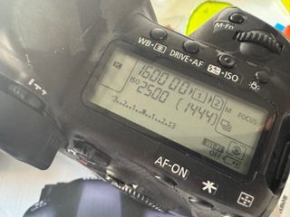 Canon EOS 5D Mark IV - Solo cuerpo