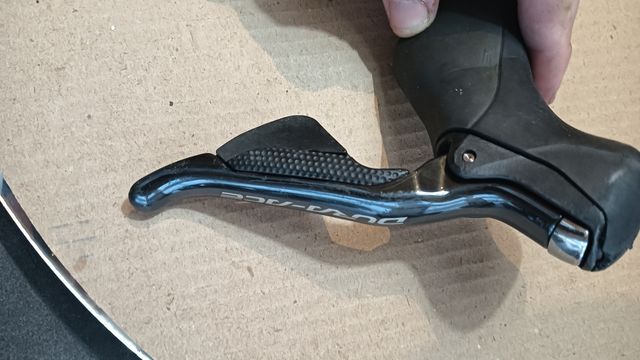 Manetas Shimano Dura-Ace Di2 11v