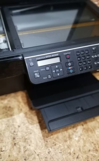 Impresora Epson BX300F multifunción. 