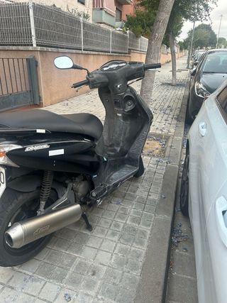 Honda Dylan 125cc - Scooter