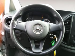 Mercedes Vito eVito 111 Larga