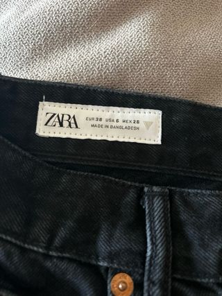 Vaqueros Zara negros - Talla M
