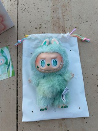 Labubu Big into Energy Serenity