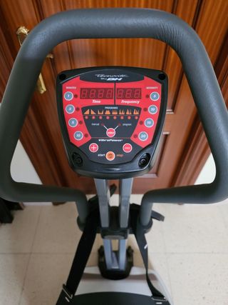 Plataforma vibratoria BH YV16