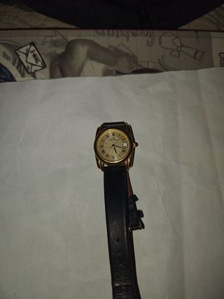 Reloj Bulova mujer dorado