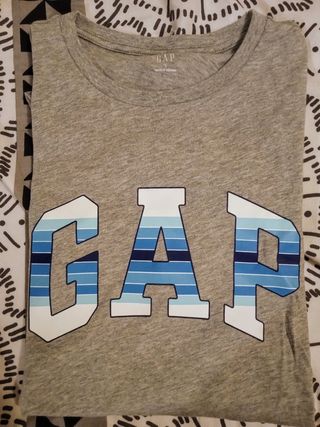Camiseta GAP gris