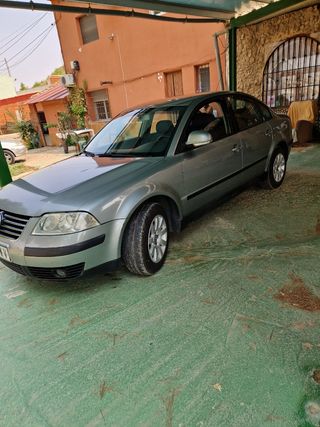 Volkswagen Passat 2004