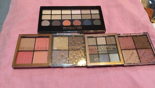 Paleta sombras ojos Revolution