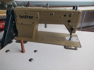 Máquina coser Brother DB2-B735-3
