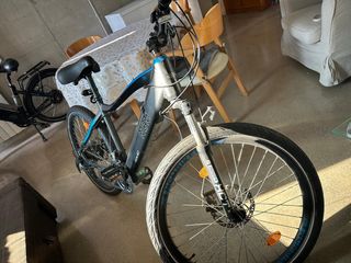 Bicicleta eléctrica NCM Moscow