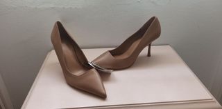 Zapatos tacón MANGO beige