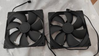 2 Ventiladores Fractal Design Dynamic X2 GP-14